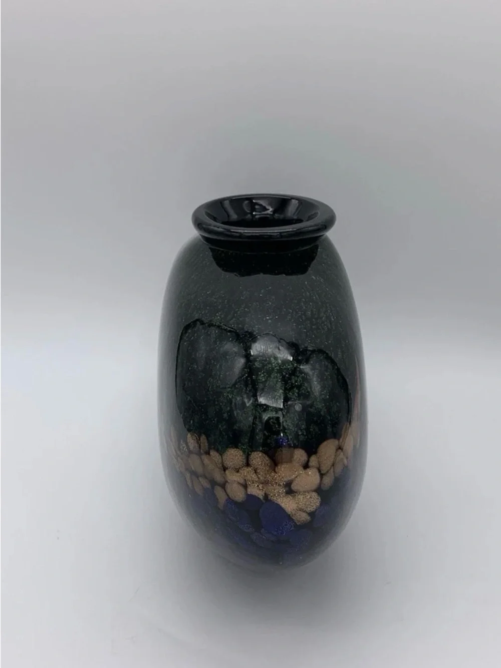 Dale Tiffany Style Heavy Squat Vase Mouth Blown Colorful Peacock Gold Accent